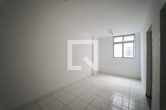 Quarto de kitnet/studio à venda com 1 quarto, 29m² em Água Branca, São Paulo