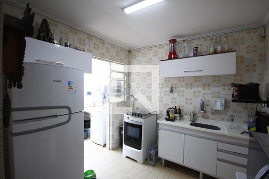 Cozinha de apartamento à venda com 1 quarto, 49m² em Ipiranga, São Paulo