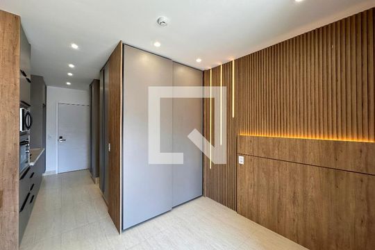 Kitnet/Studio à venda com 1 quarto, 27m² em Jardim das Acacias, São Paulo
