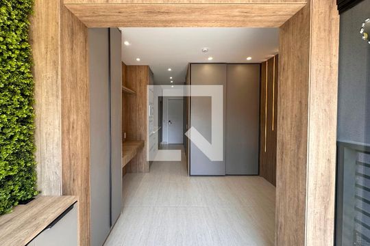 Sacada Integrada de kitnet/studio à venda com 1 quarto, 27m² em Jardim das Acacias, São Paulo