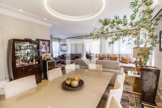 Sala de Jantar de casa de condomínio à venda com 4 quartos, 530m² em Alphaville, Santana de Parnaíba