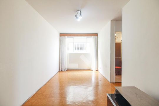 Apartamento para alugar com 2 quartos, 60m² em Vila Carrão, São Paulo