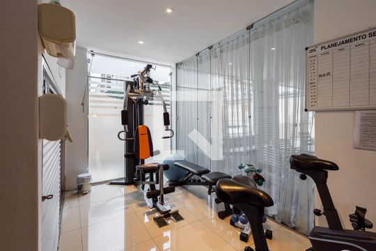 Área comum  de apartamento para alugar com 2 quartos, 126m² em Pinheiros, São Paulo