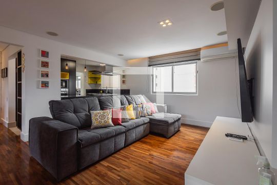 Sala de apartamento para alugar com 2 quartos, 126m² em Pinheiros, São Paulo