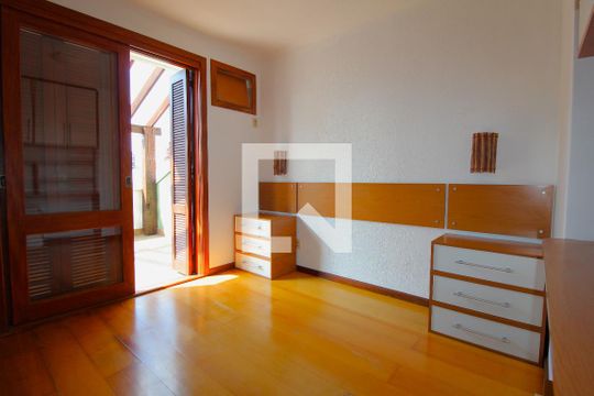 Quarto de apartamento à venda com 1 quarto, 76m² em Petrópolis, Porto Alegre
