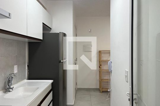 Cozinha de apartamento à venda com 2 quartos, 43m² em Várzea da Barra Funda, São Paulo