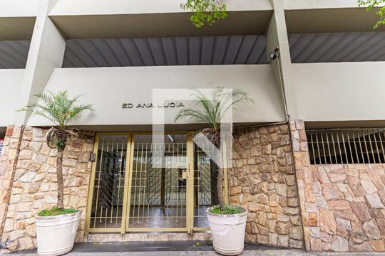Fachada de apartamento à venda com 2 quartos, 68m² em Brás, São Paulo