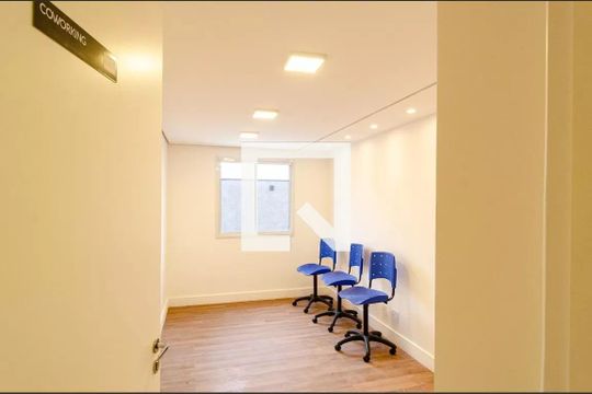 Área comum de kitnet/studio para alugar com 1 quarto, 30m² em Vila Campestre, São Paulo