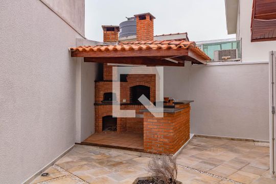 Área Externa de casa para alugar com 2 quartos, 250m² em Planalto Paulista, São Paulo