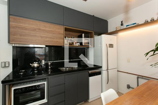 Cozinha de kitnet/studio para alugar com 1 quarto, 41m² em Tatuapé, São Paulo