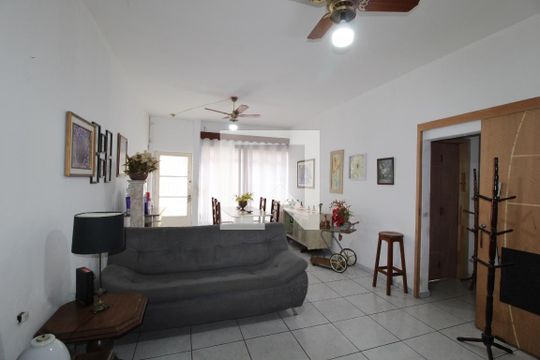 Sala   de casa à venda com 4 quartos, 500m² em Vila Ré, São Paulo