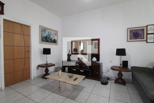 Sala   de casa à venda com 4 quartos, 500m² em Vila Ré, São Paulo