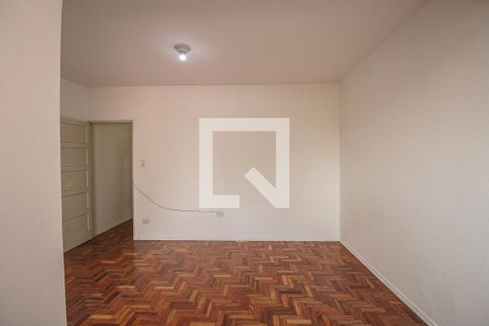 Sala/Quarto de apartamento para alugar com 0 quarto, 47m² em Liberdade, São Paulo