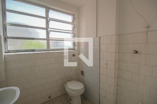 Banheiro de apartamento para alugar com 0 quarto, 47m² em Liberdade, São Paulo
