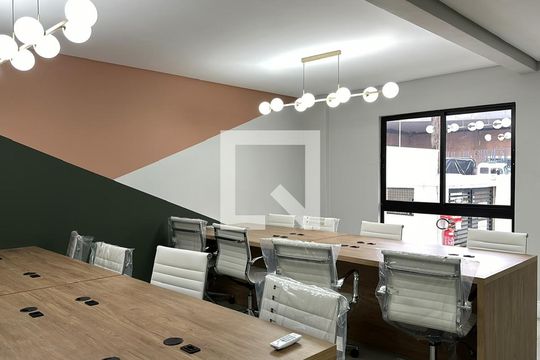 Área comum de casa de condomínio para alugar com 1 quarto, 18m² em Vila Izabel, Curitiba