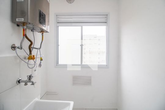 Área de Serviço de apartamento para alugar com 2 quartos, 47m² em Cidade Patriarca, São Paulo