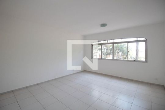Sala de apartamento à venda com 2 quartos, 102m² em Sumaré, São Paulo