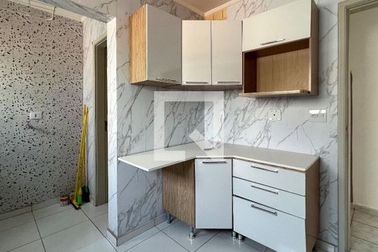 Cozinha de apartamento para alugar com 2 quartos, 66m² em Moema, São Paulo