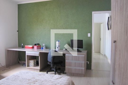 Quarto 1 de casa à venda com 3 quartos, 230m² em Vila Constança, São Paulo