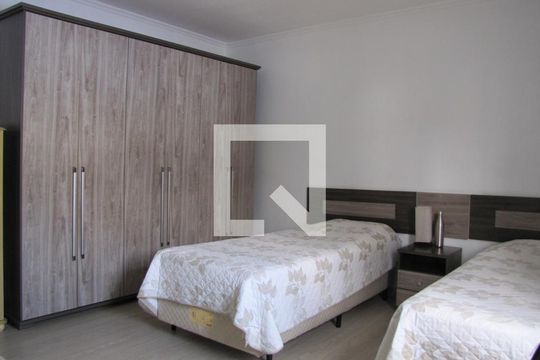 Quarto 1 de casa à venda com 3 quartos, 230m² em Vila Constança, São Paulo