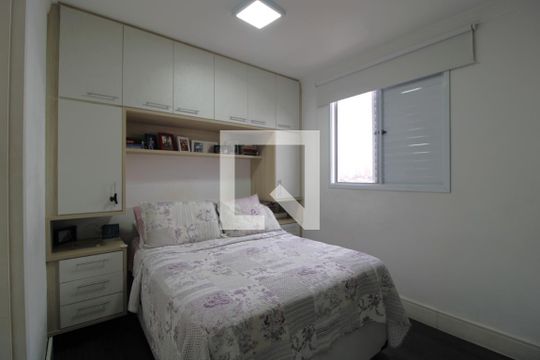 Suíte de apartamento à venda com 3 quartos, 70m² em Cidade Ademar, São Paulo