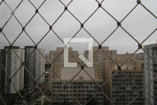 Vista da sacada de apartamento à venda com 3 quartos, 70m² em Cidade Ademar, São Paulo