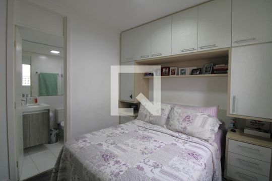 Suíte de apartamento à venda com 3 quartos, 70m² em Cidade Ademar, São Paulo