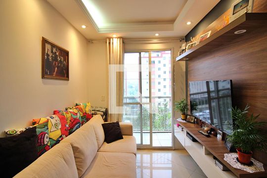 Sala  de apartamento para alugar com 2 quartos, 47m² em Santa Terezinha, São Bernardo do Campo