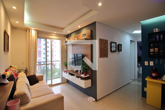 Apartamento para alugar com 2 quartos, 47m² em Santa Terezinha, São Bernardo do Campo