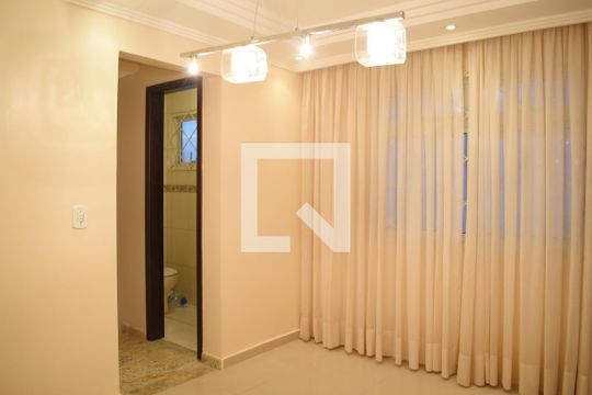 Sala de jantar de casa para alugar com 3 quartos, 240m² em Atuba, Curitiba