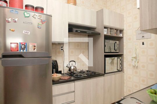 Cozinha de apartamento à venda com 3 quartos, 110m² em Centro Histórico, Porto Alegre