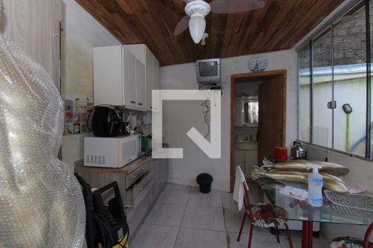 Cozinha  de casa à venda com 1 quarto, 100m² em Passo das Pedras, Porto Alegre
