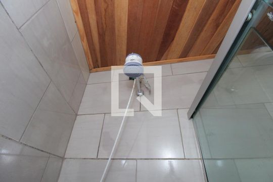 Banheiro   de casa à venda com 1 quarto, 100m² em Passo das Pedras, Porto Alegre