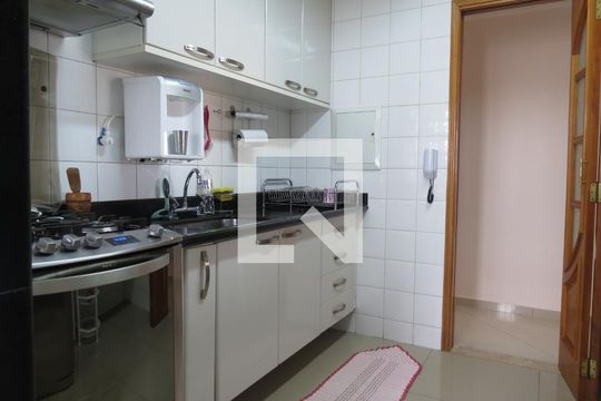 Cozinha de apartamento à venda com 3 quartos, 78m² em Jardim Iris, São Paulo