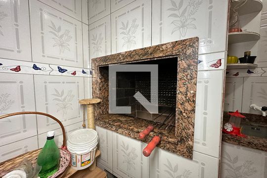 Churrasqueira de casa para alugar com 3 quartos, 386m² em Campestre, São Leopoldo