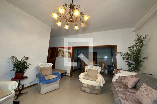 Sala de casa à venda com 3 quartos, 386m² em Campestre, São Leopoldo