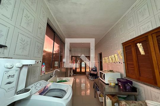 Lavanderia de casa para alugar com 3 quartos, 386m² em Campestre, São Leopoldo