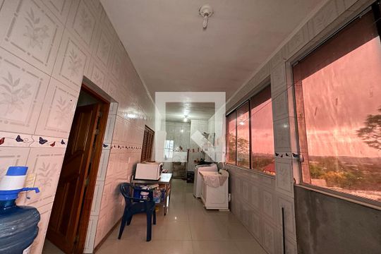 Lavanderia de casa para alugar com 3 quartos, 386m² em Campestre, São Leopoldo