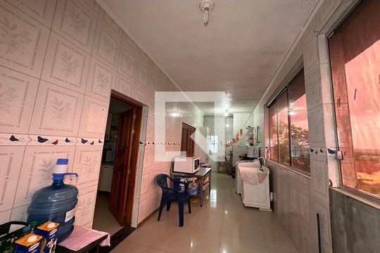 Lavanderia de casa para alugar com 3 quartos, 386m² em Campestre, São Leopoldo