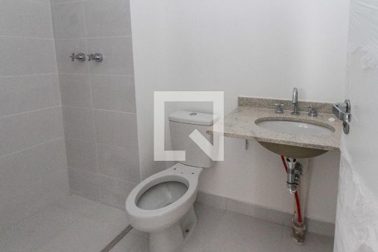 Banheiro de apartamento à venda com 2 quartos, 48m² em Vila Independencia, São Paulo