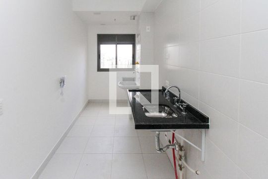 Cozinha de apartamento à venda com 2 quartos, 48m² em Vila Independencia, São Paulo