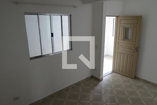 Sala de casa para alugar com 1 quarto, 60m² em Jardim Peri, São Paulo