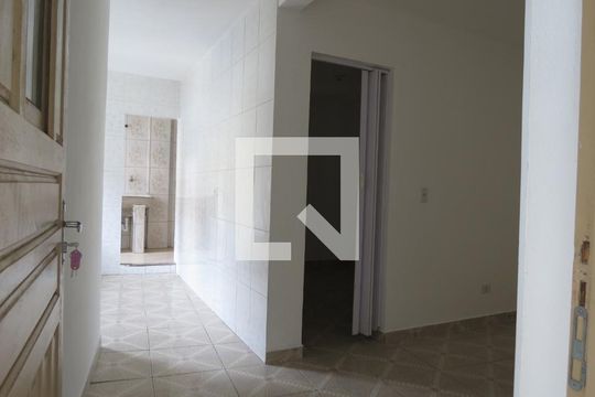 Casa para alugar com 1 quarto, 60m² em Jardim Peri, São Paulo