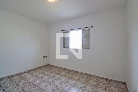 Quarto 1 de casa à venda com 2 quartos, 125m² em Vila Curuca, Santo André