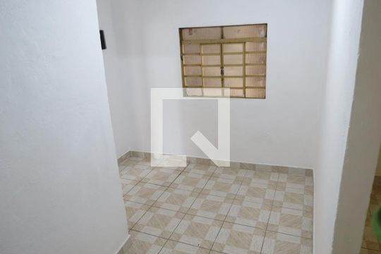Casa para alugar com 1 quarto, 60m² em Jardim Peri, São Paulo