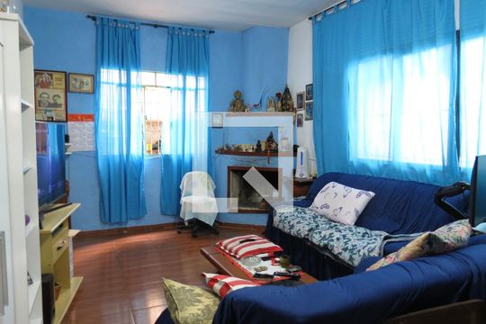 Casa à venda com 7 quartos, 390m² em Vila Pereira Cerca, São Paulo