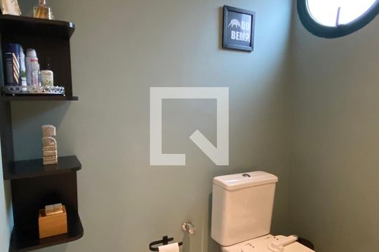 Lavabo de casa de condomínio à venda com 4 quartos, 360m² em Tamboré, Santana de Parnaíba