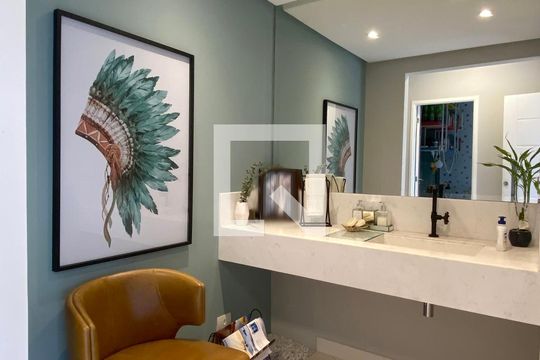 Lavabo de casa de condomínio à venda com 4 quartos, 360m² em Tamboré, Santana de Parnaíba