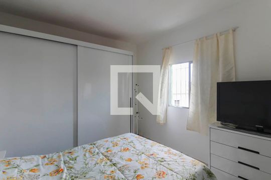 Suite 1 de casa à venda com 5 quartos, 271m² em Jardim Angela (zona Leste), São Paulo