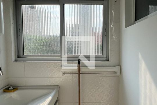 Área de Serviço de apartamento para alugar com 1 quarto, 45m² em Moema, São Paulo